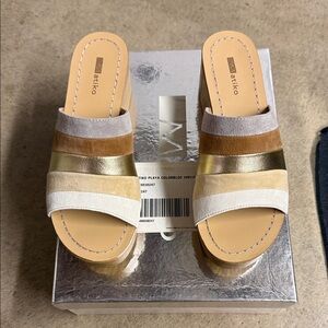 Brand new Matiko Women's Striped Platform Mules - Gold, Brown, Cream
